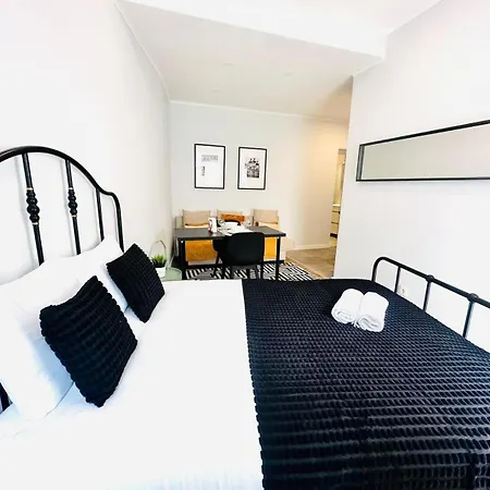 Mary Yellow - No Rc - & Loft アパート *